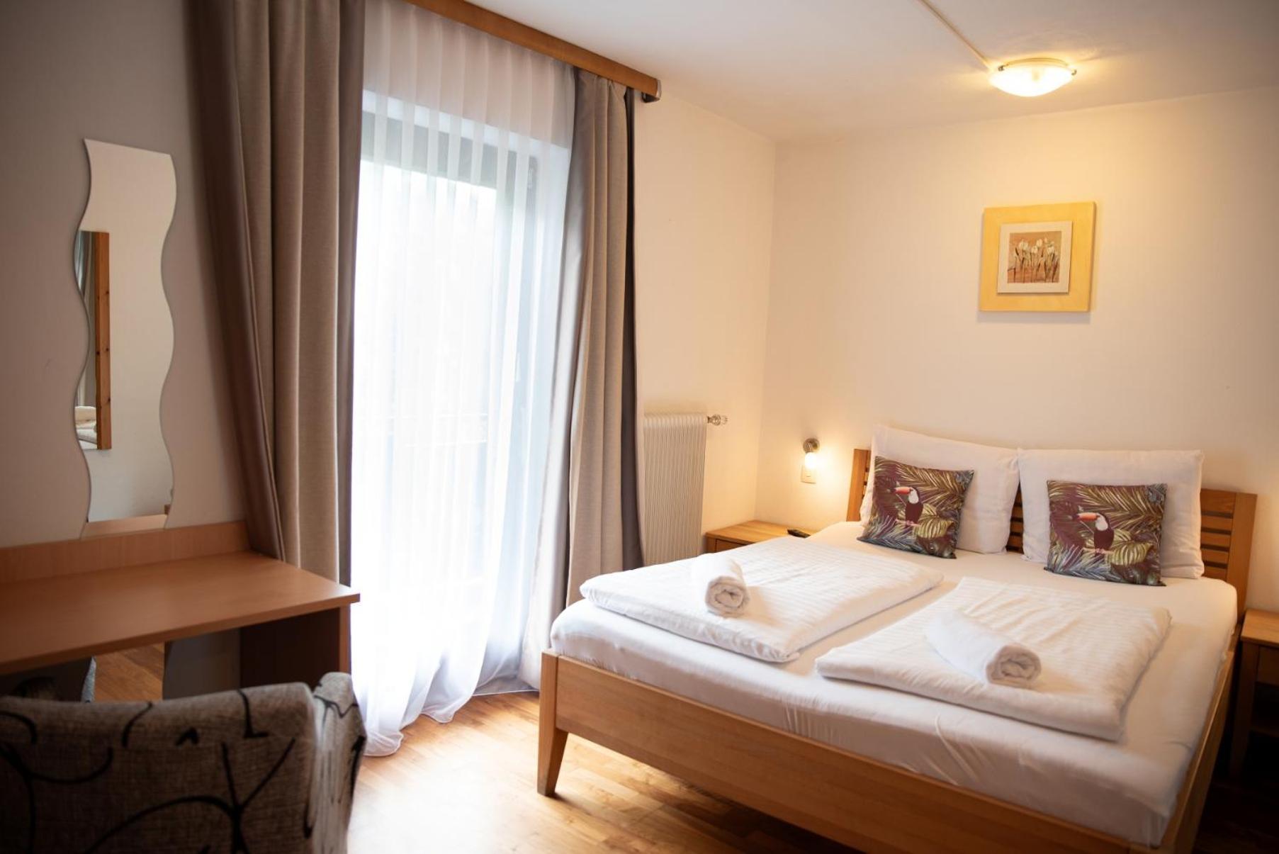 Haus Maria Bed & Breakfast Bruck an der Grossglocknerstrasse Bagian luar foto