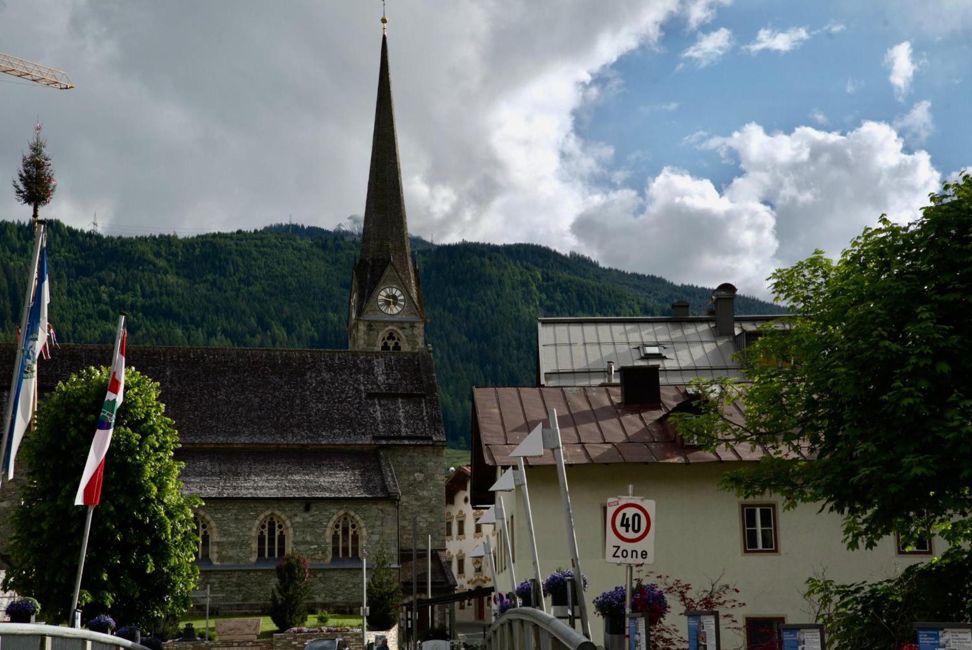 Haus Maria Bed & Breakfast Bruck an der Grossglocknerstrasse Bagian luar foto